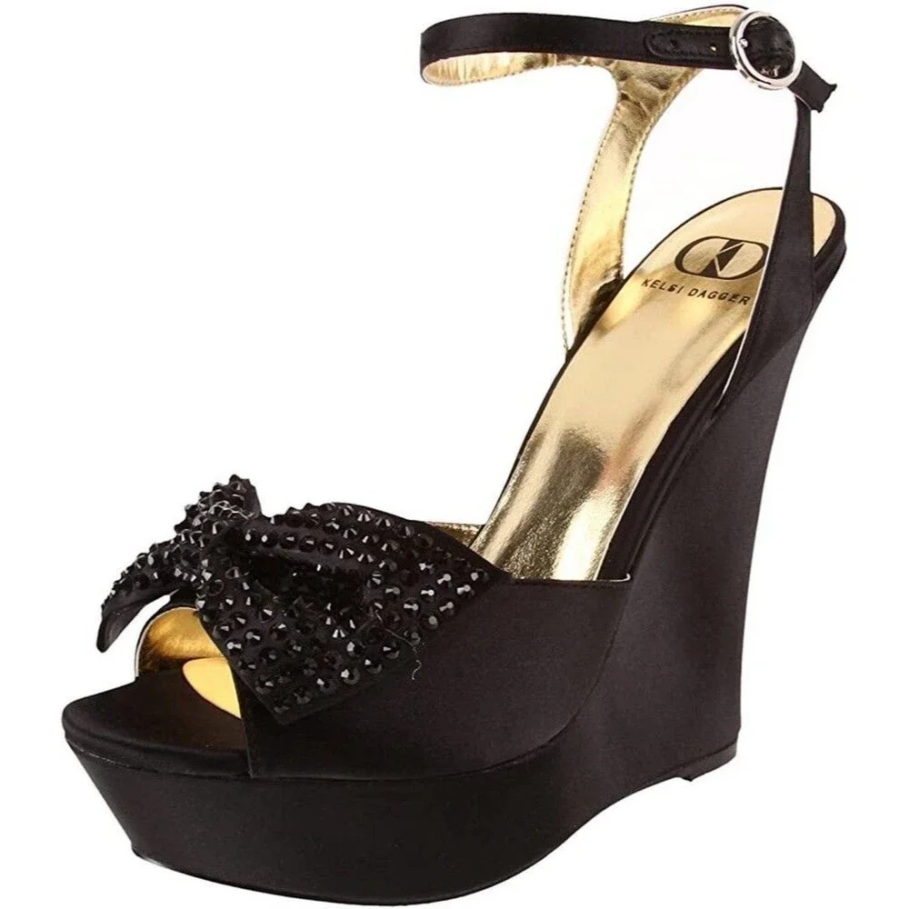 NWOB Kelsi Dagger Cayda Rhinestone Bow Wedge